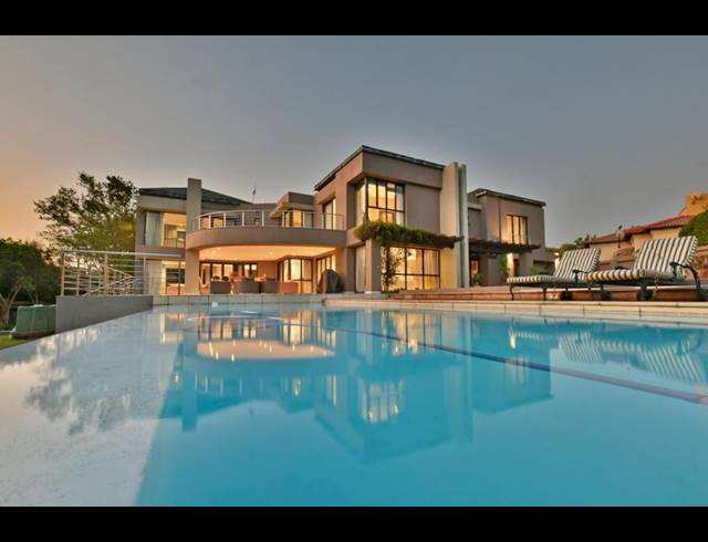 6 BEDROOM HOUSE FOR SALE IN MEYERSDAL ECO ESTATE